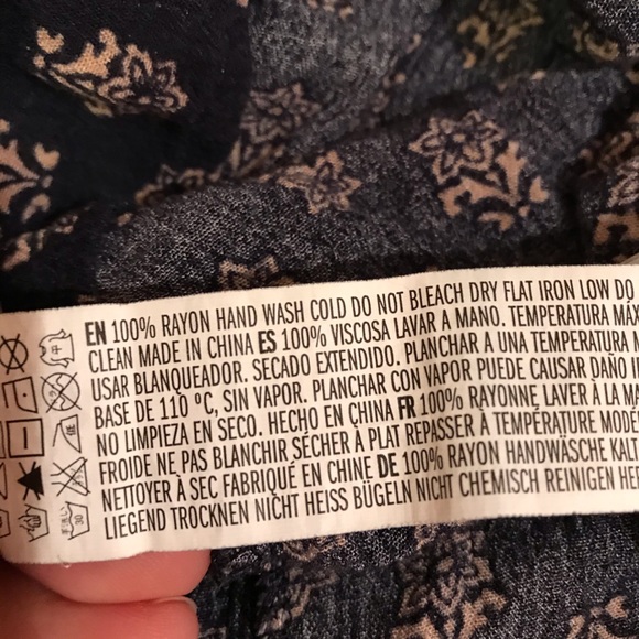 Forever 21 Boho Peasant Top Size Small Blue Tan Criss Cross Back Swing Tee - Picture 13 of 13